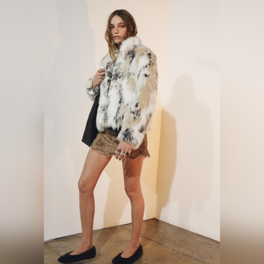 Zara ZW Faux Fur Short Coat - Picture 14 of 16